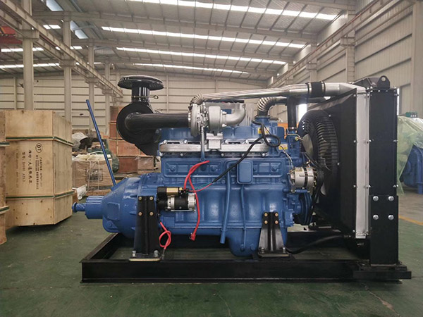 6105柴油機帶離合器.jpg