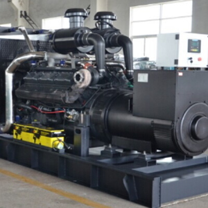 上柴700KW發電機組