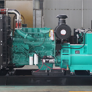 康明斯300KW發(fā)電機組