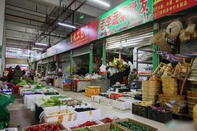 城東市場 為市民餐桌保鮮，新鮮蔬菜零售新體驗
